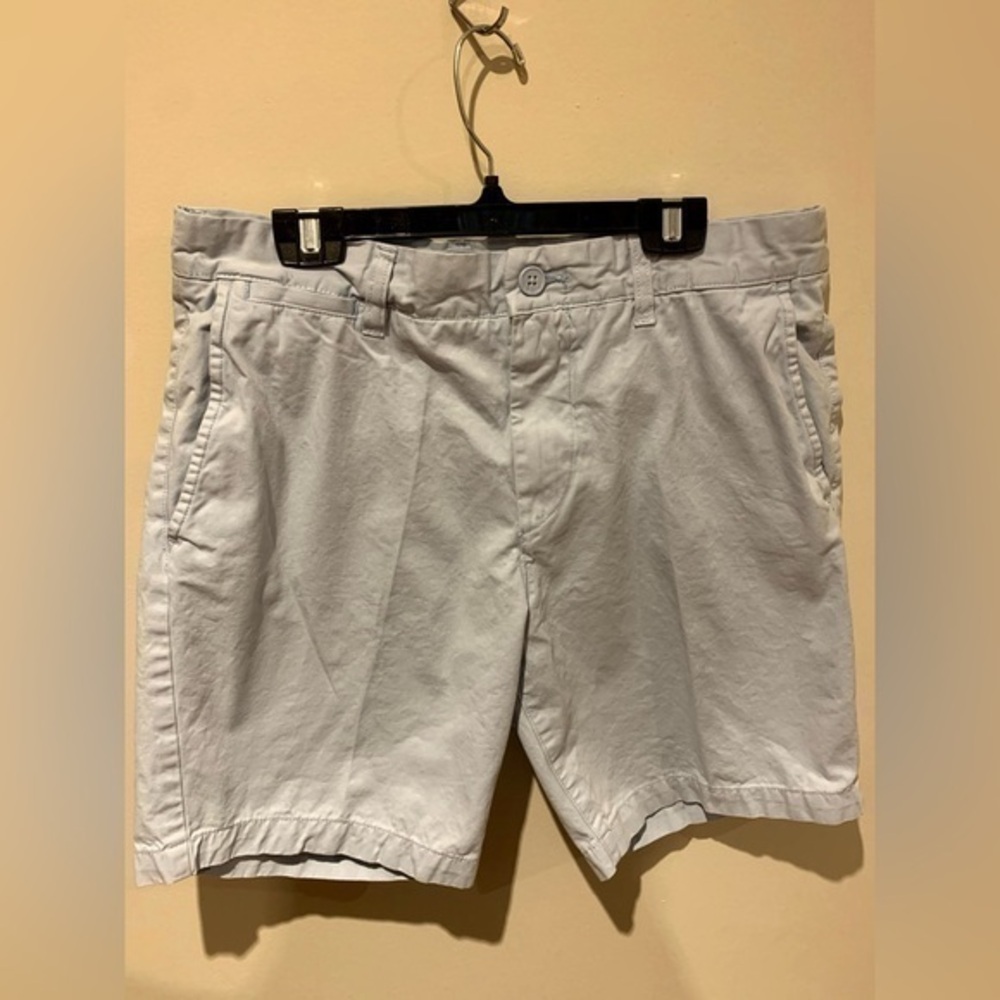 H&M L.O.G.G. Light Blue Chino Shorts - Size 32